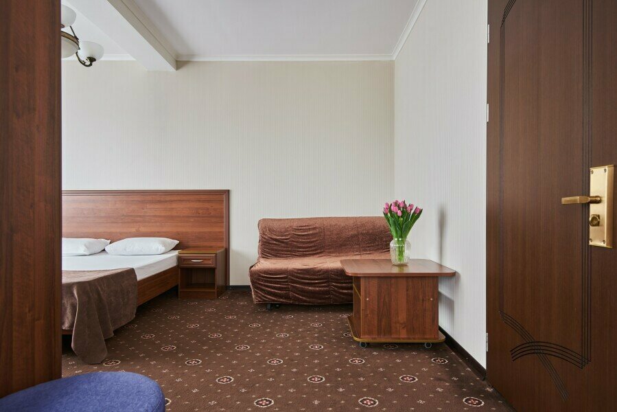 Гостиница Гранат Адлер