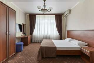 Гостиница Гранат Адлер Полулюкс с балконом-1