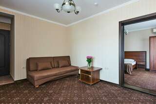 Гостиница Гранат Адлер Люкс с видом на город-6