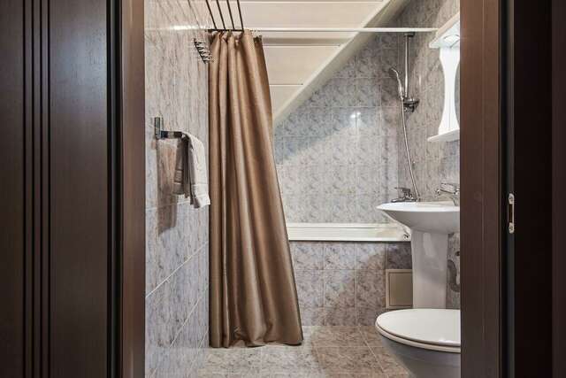 Гостиница Гранат Адлер-92