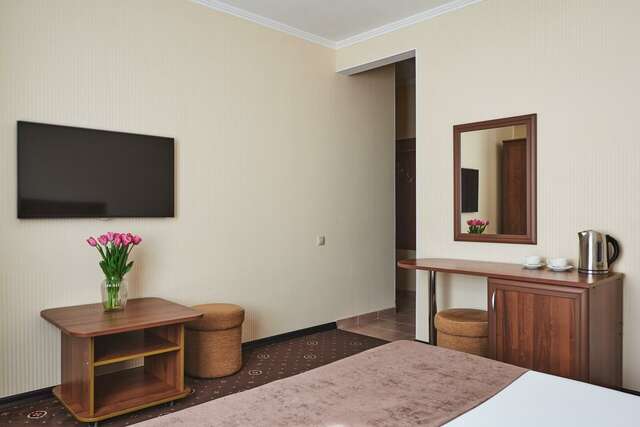 Гостиница Гранат Адлер-86