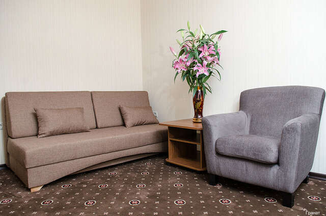 Гостиница Гранат Адлер-200